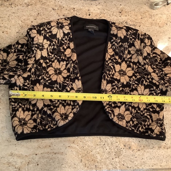 R & M Richards Two-Piece Maxi Dress and Shrug Size 10 Black and Gold - Picture 7 of 13